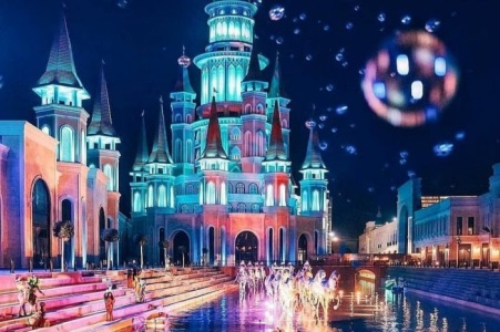the-land-of-legends-night-show-